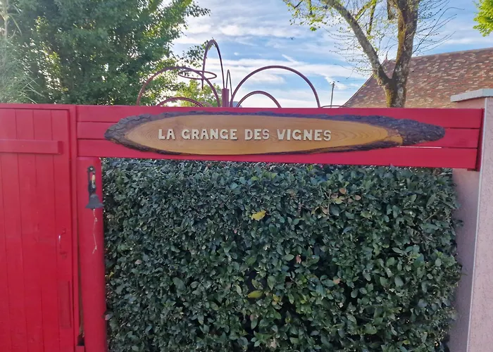 La Grange Des Vignes Сasa de vacaciones